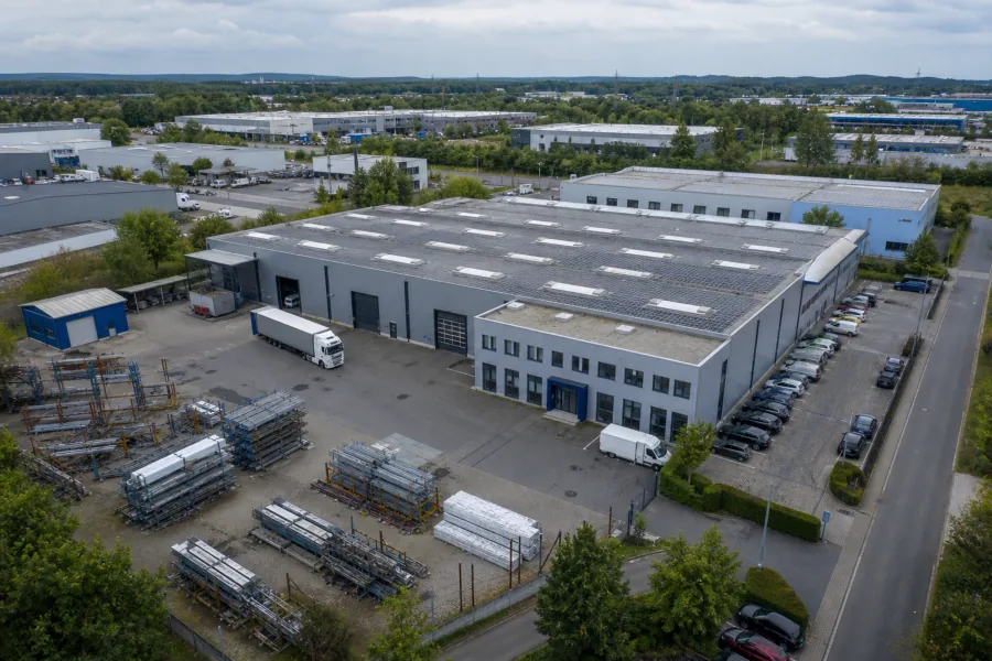 Gewerbestandort mit Zufahrten und Au&szlig;enfl&auml;chen
