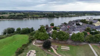 Vorschau: Rheinbogen als gro&szlig;e Standortansicht